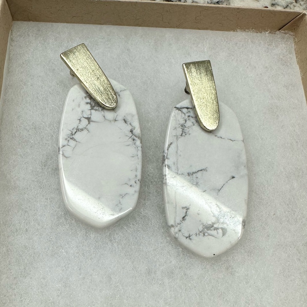 Kendra Scott Argon Earrings White Howlite Gold Statement Dangle Geometric